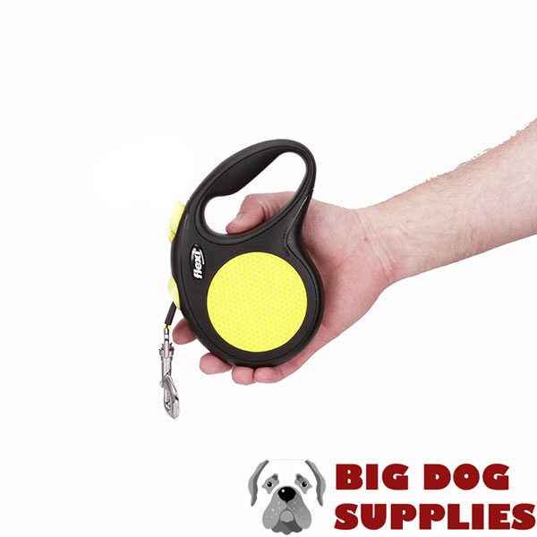 Everyday Walking Retractable Leash Neon Design for Total Comfort