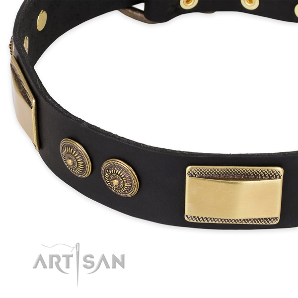 Comfortable full grain natural leather collar for your beautiful pet