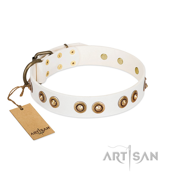 Comfortable full grain genuine leather collar for your doggie