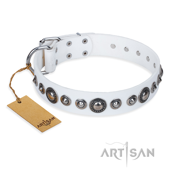 Full grain leather dog collar made of high quality material with durable D-ring
