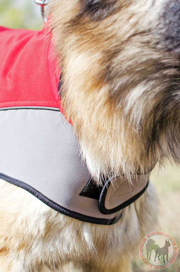 Nylon winter warm dog     coat on Velcros 